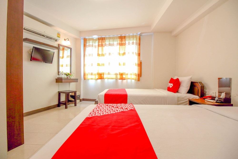 Super OYO 484 Pannee Residence Khaosan (Sha Plus) Superior Twin Room 5
