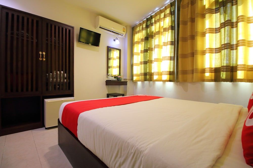 Super OYO 484 Pannee Residence Khaosan (Sha Plus) Standard Double Room