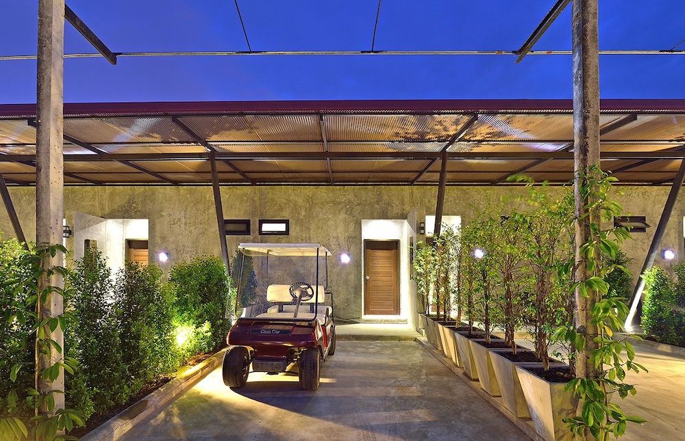 undefined The Oasis Resort 3