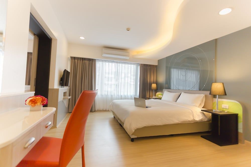 Executive Suite