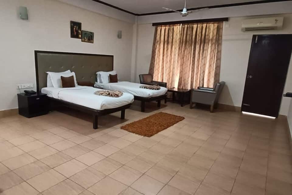 Premier AC Room