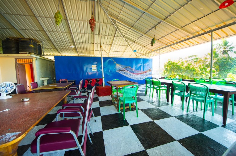 undefined The Wind n Waves 10