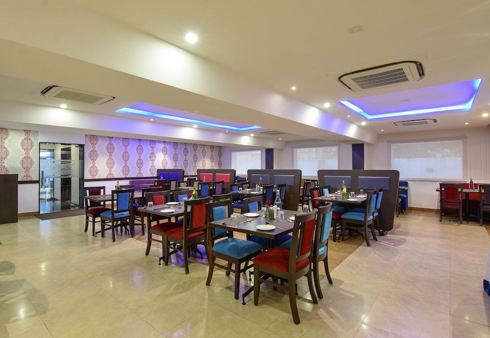 undefined Akshaya Aura 4