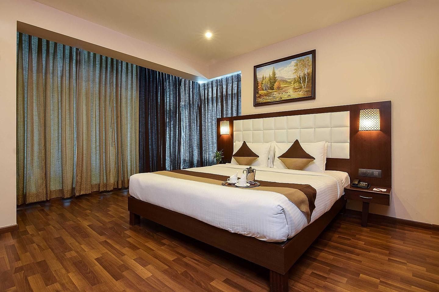 Akshaya Aura Premium Double or Twin Room 10