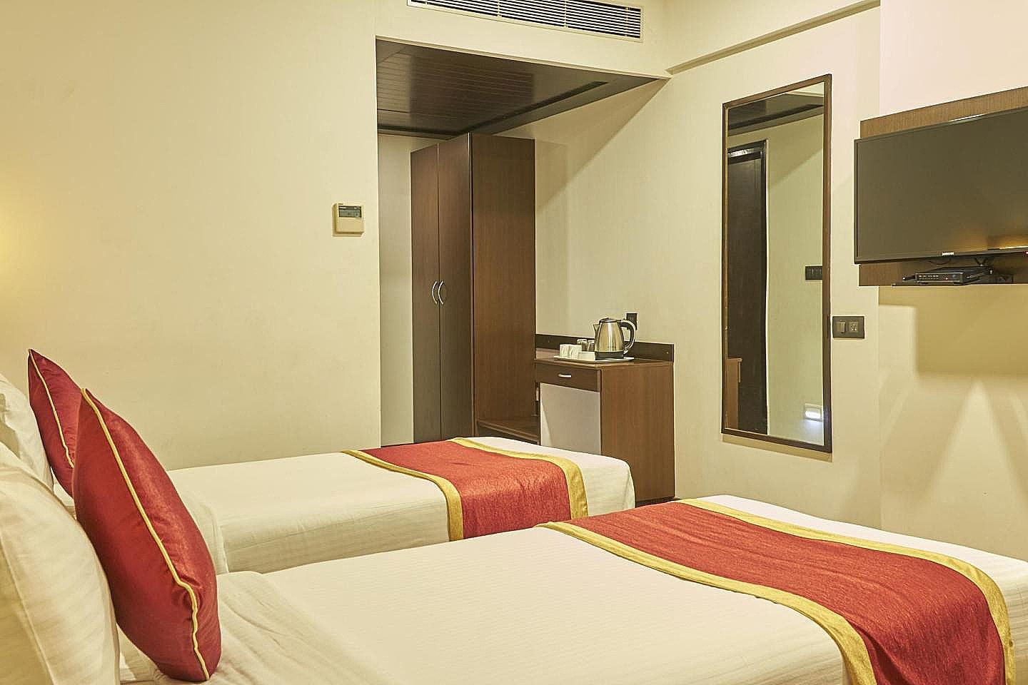 Akshaya Aura Premium Double or Twin Room 4