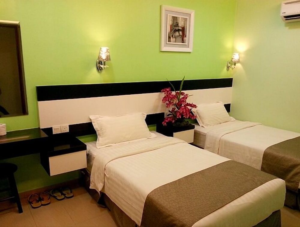 undefined Hotel Star Moon 5