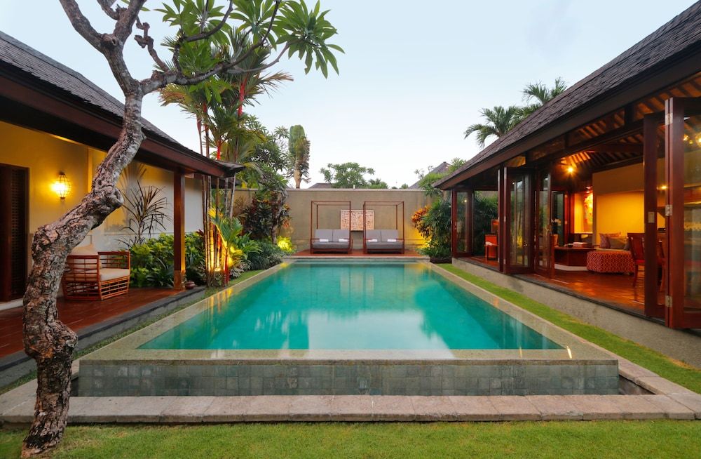 Two Bedrooms Pool Villa