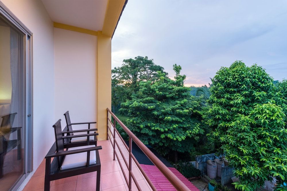 Lanta Thip House By Swiss-Belhotel Superior Twin Room 3