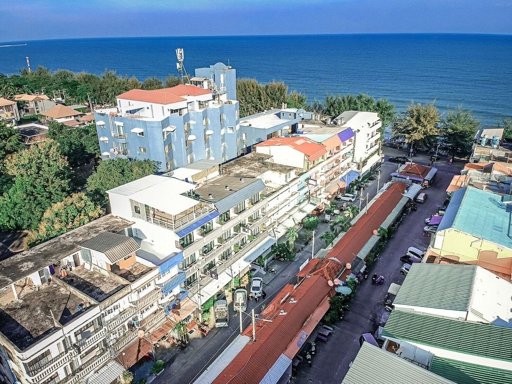 undefined The Beach Cha Am Guest House 6