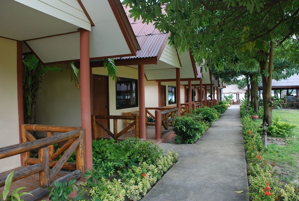 undefined Phi Phi Rimlay Cottage 3