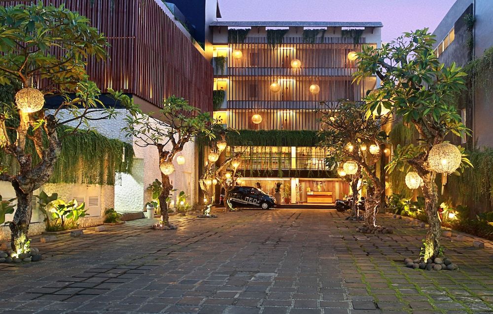 undefined Hotel NEO+ Kuta, Legian by ASTON
