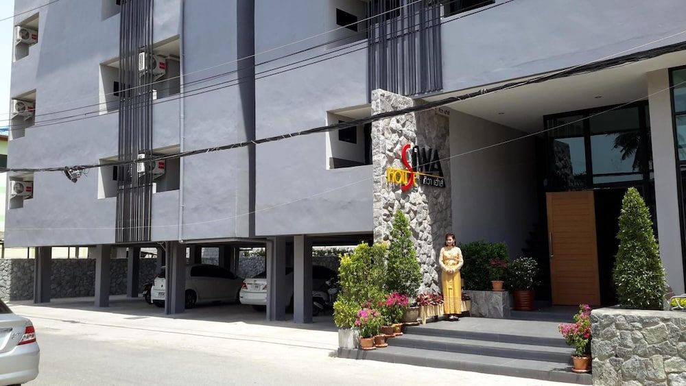 undefined Siwa House 7