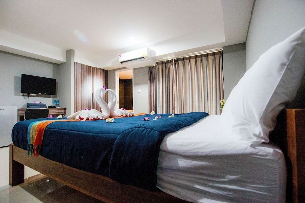 undefined Siwa House 10