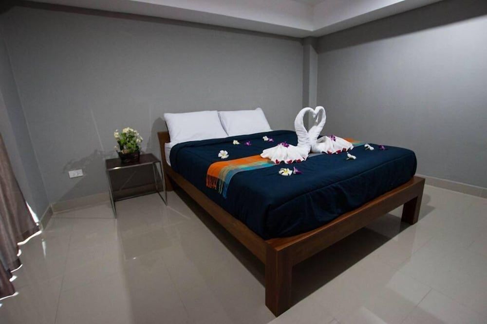 undefined Siwa House 2