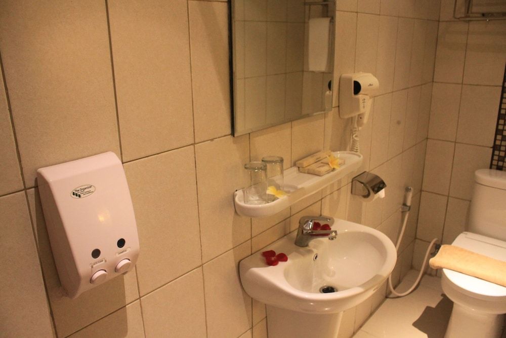 Losari Sunset Hotel Superior Room 5