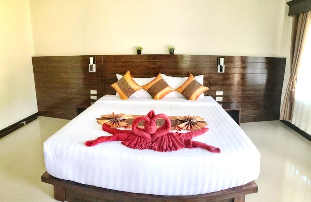 Deluxe Double Room, 1 Double Bed, Pool View