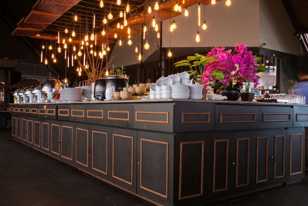 undefined Kutabex Beach Front Hotel 6