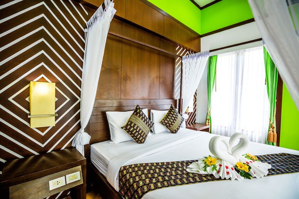 undefined Phi Phi Andaman Beach Resort 4