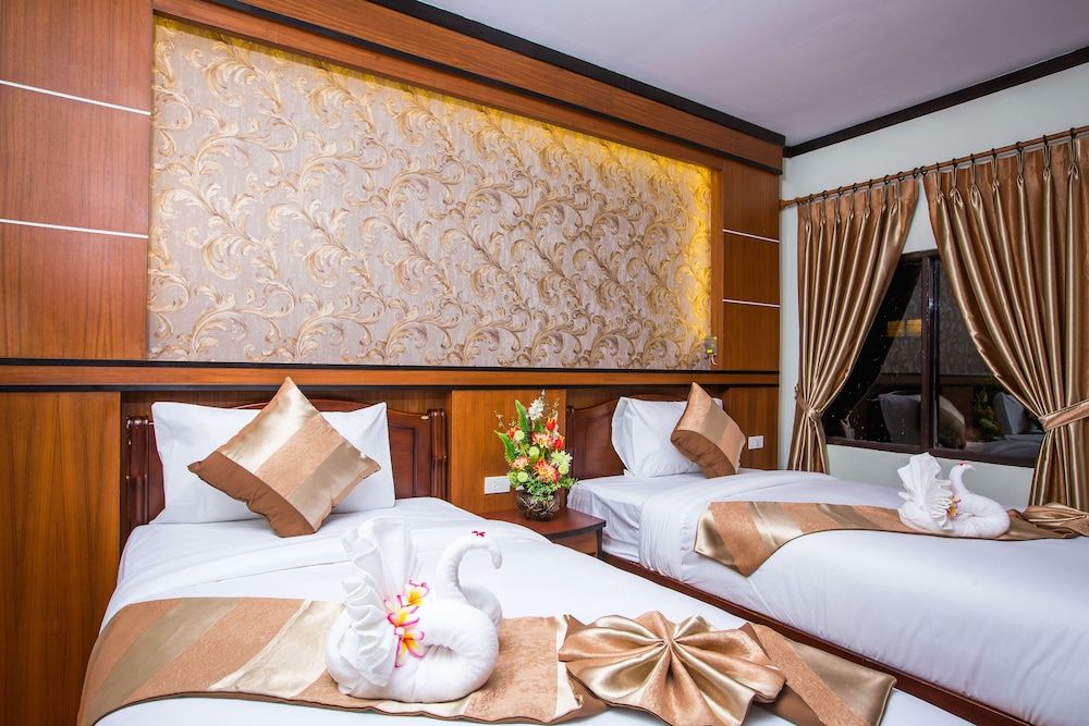 undefined Phi Phi Andaman Beach Resort