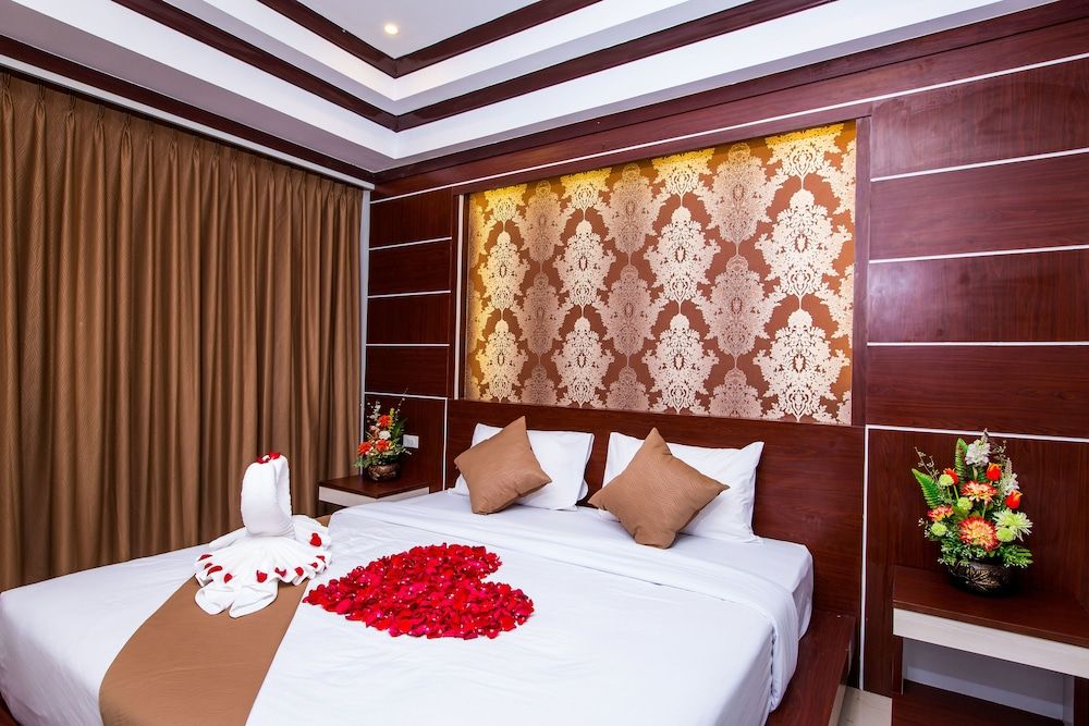 undefined Phi Phi Andaman Beach Resort 3