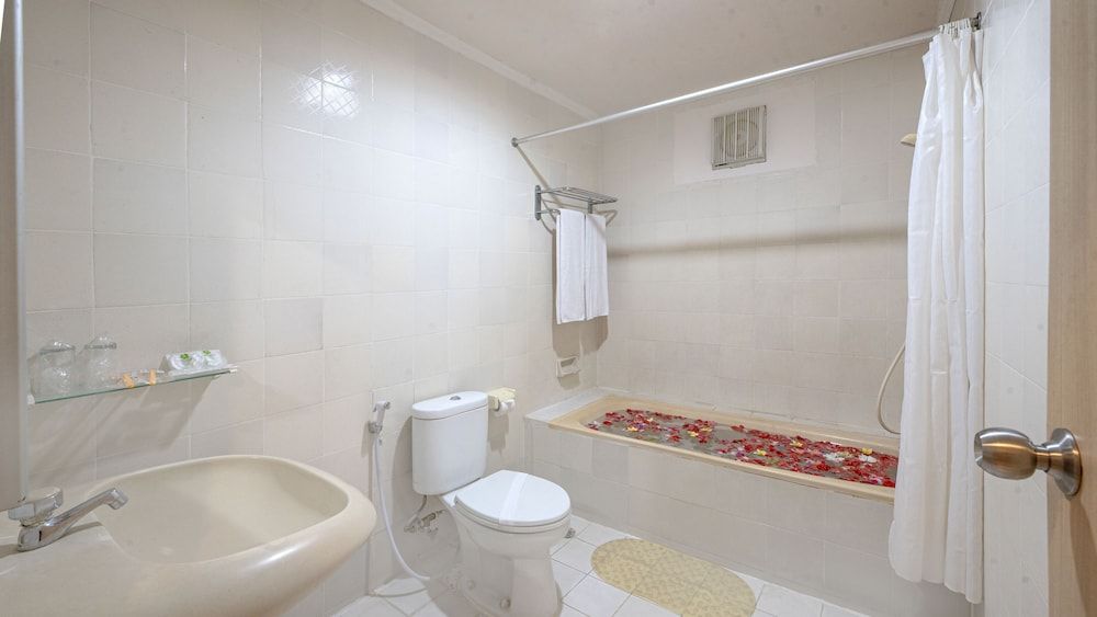 Lombok Garden Hotel Sasak Suite Room 12