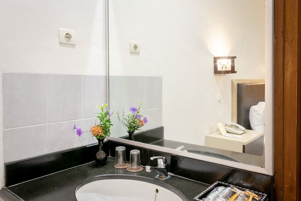 Lombok Garden Hotel Garden Suite Twin Room 5