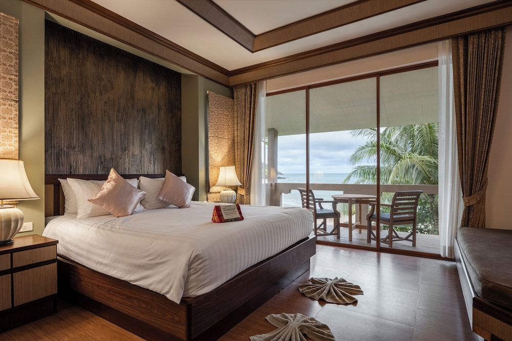 Anda Lanta Resort Panoramic Double Room, 1 King Bed, Ocean View, Oceanfront