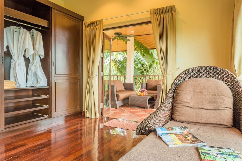 Pa Prai Villas & Suites Private Family Pool Villa 2 Bedrooms 5