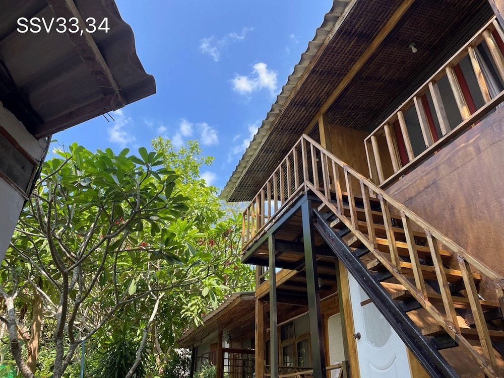 undefined Phi Phi Cozy Seafront Resort 4