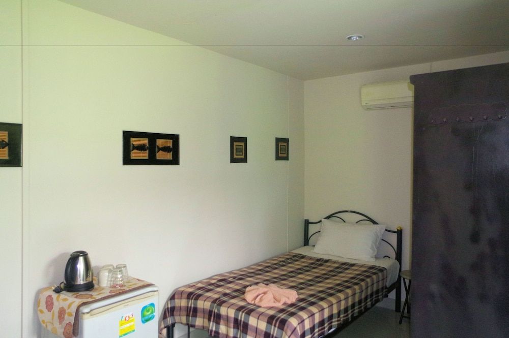Twin Room Air Con