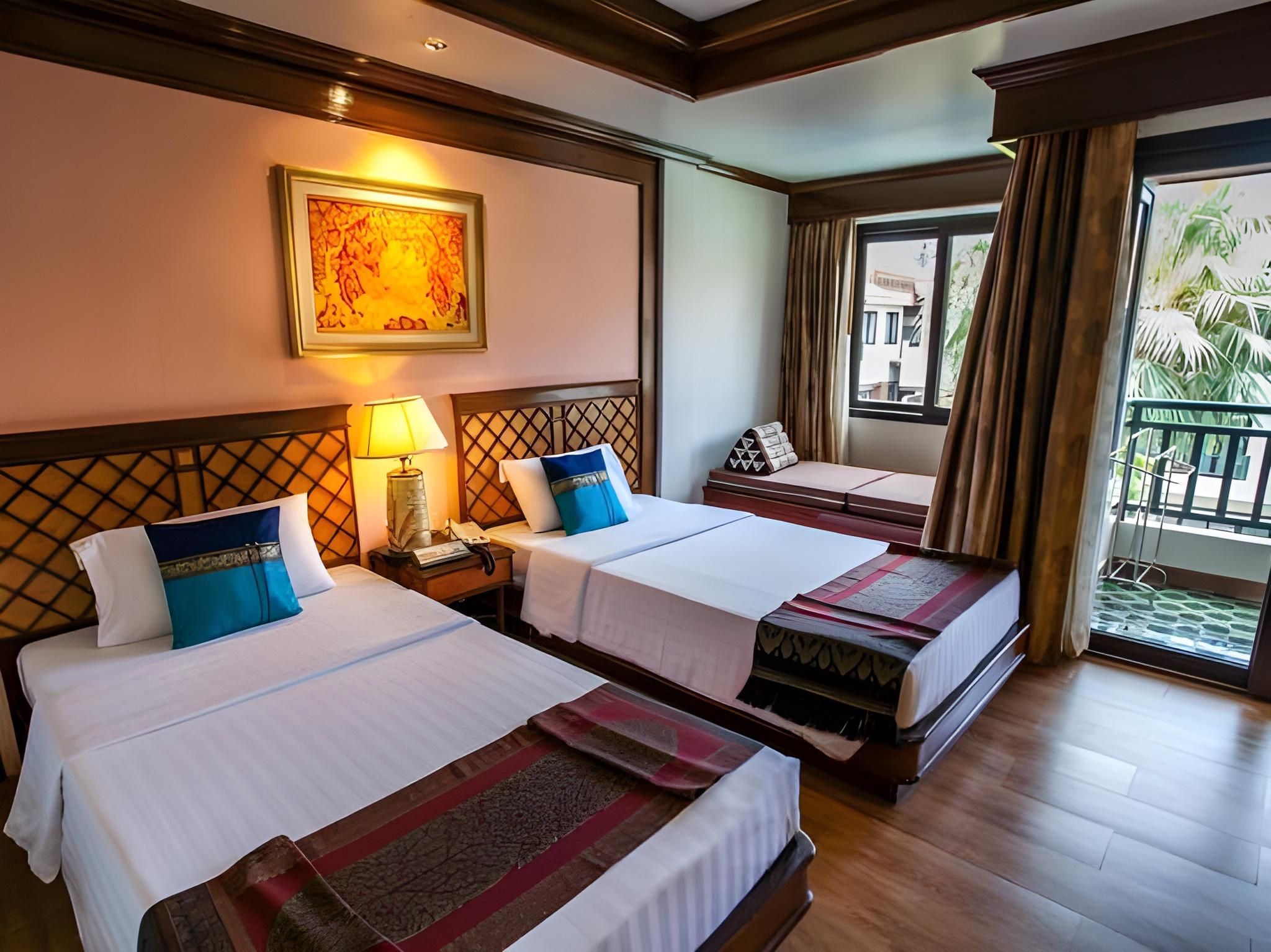 Deluxe Twin Room