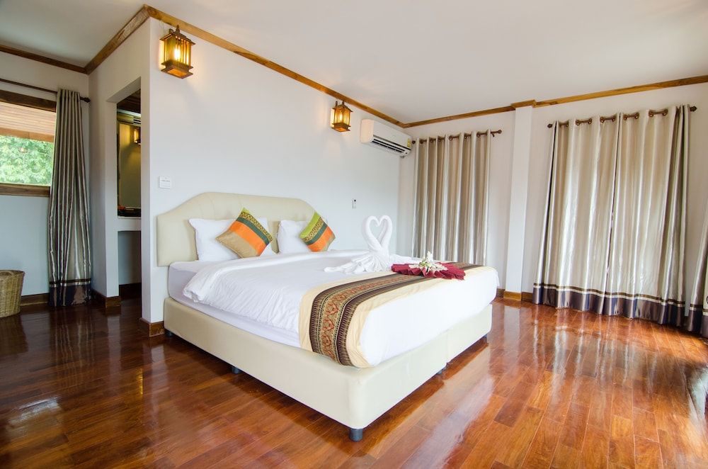 undefined Phi Phi The Beach Resort 10