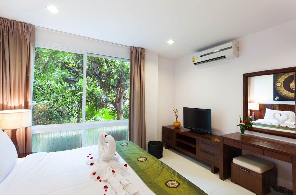 The Park Surin by RESAVA Superior Apartment 4