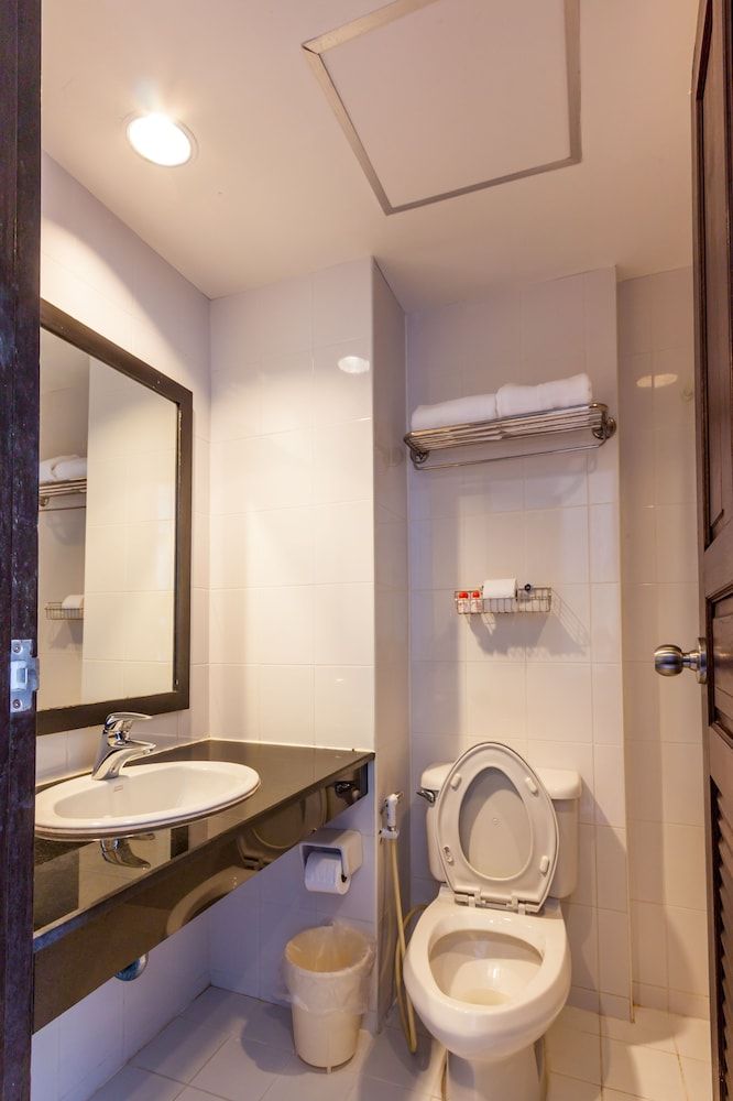 undefined PP Charlie Beach Resort 8