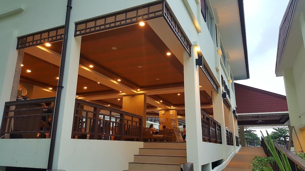 undefined PP Charlie Beach Resort 4