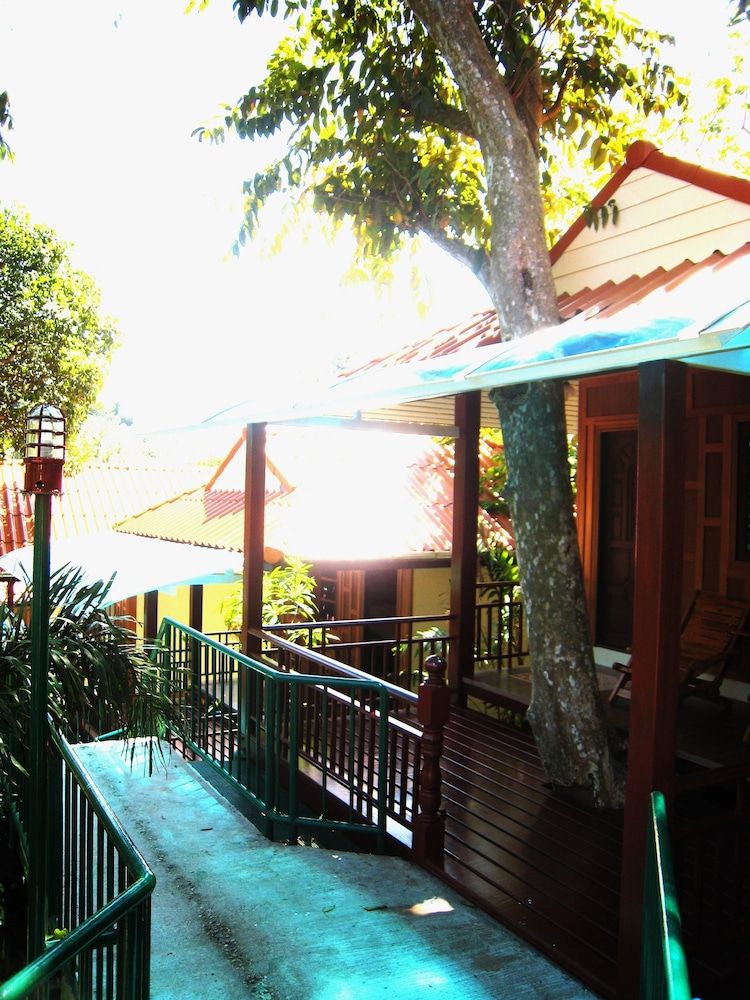 undefined JJ Bungalow & Guest house 3