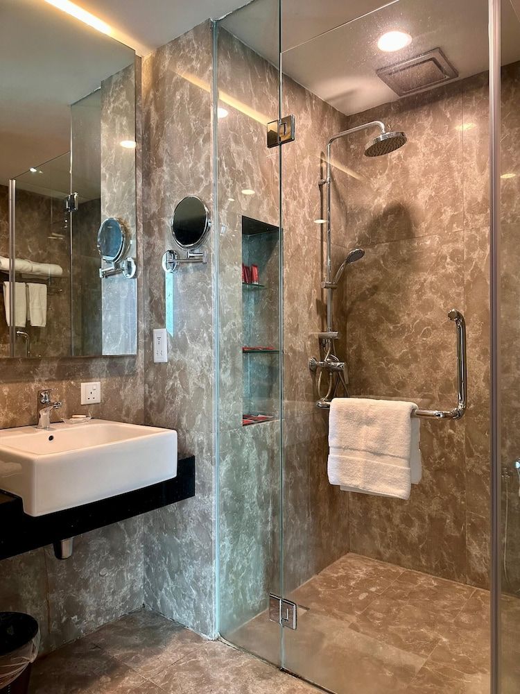 Swiss-Garden Hotel Melaka Deluxe Twin 4