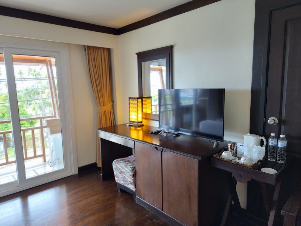 Lanta Mermaid Boutique House Deluxe Room 29