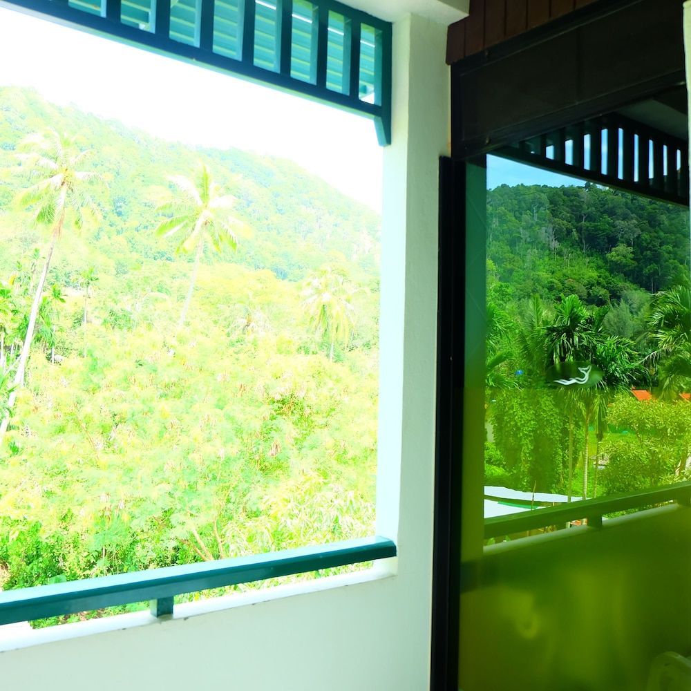 Lanta Mermaid Boutique House Superior Room 5