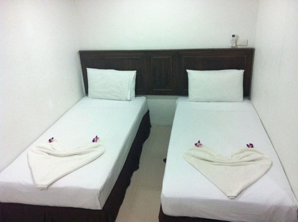 Standard Twin Room (1st floor)