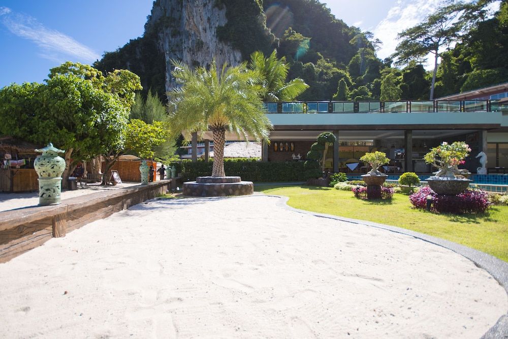 Children's Play Area