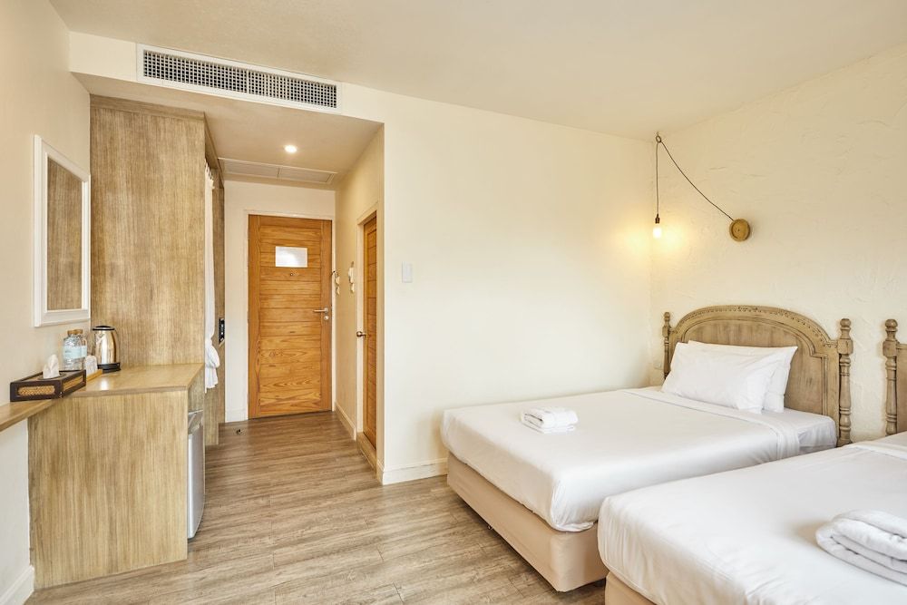 Standard Room, 2 Twin Beds