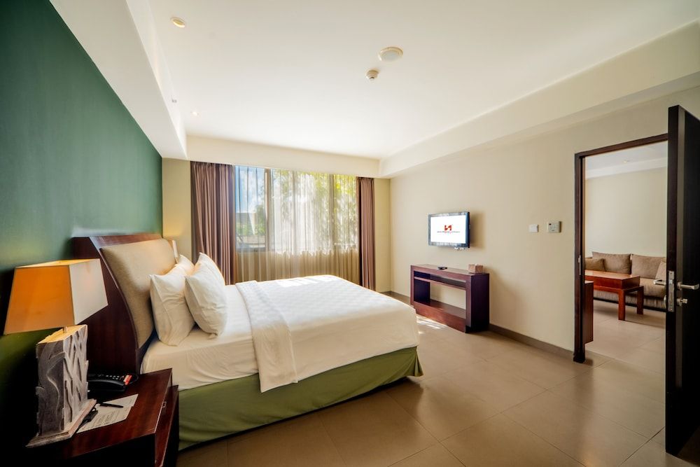 undefined Swiss-Belhotel Rainforest 3