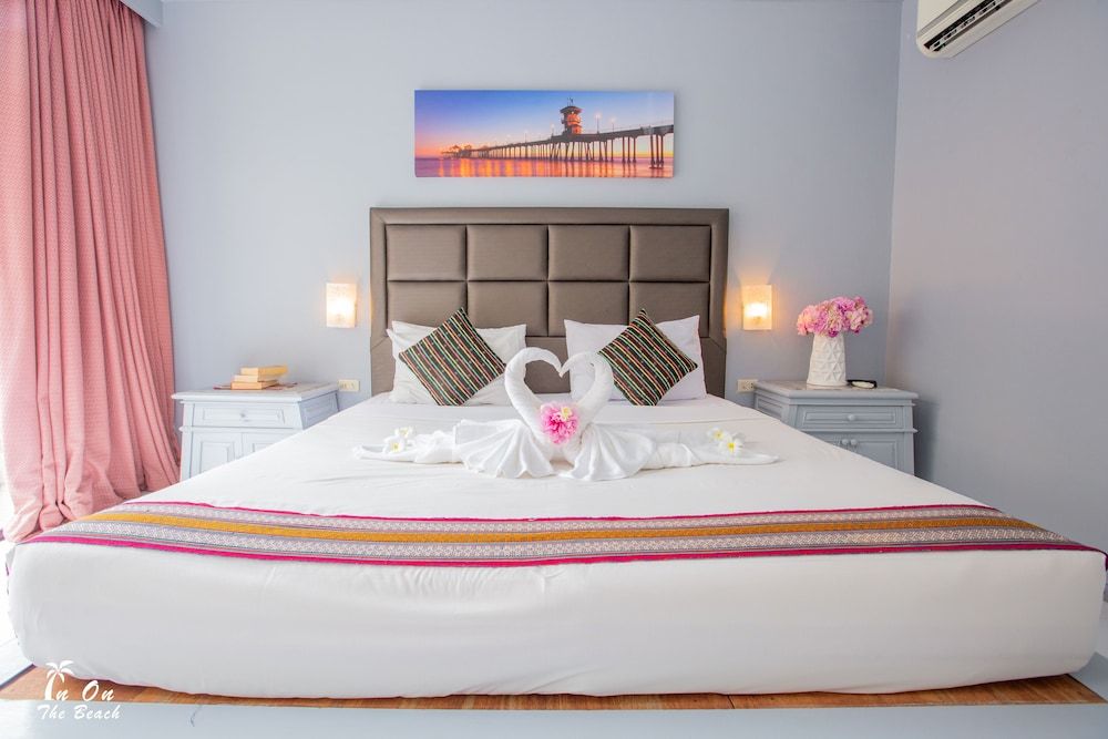 In On The Beach Deluxe Double Room 3