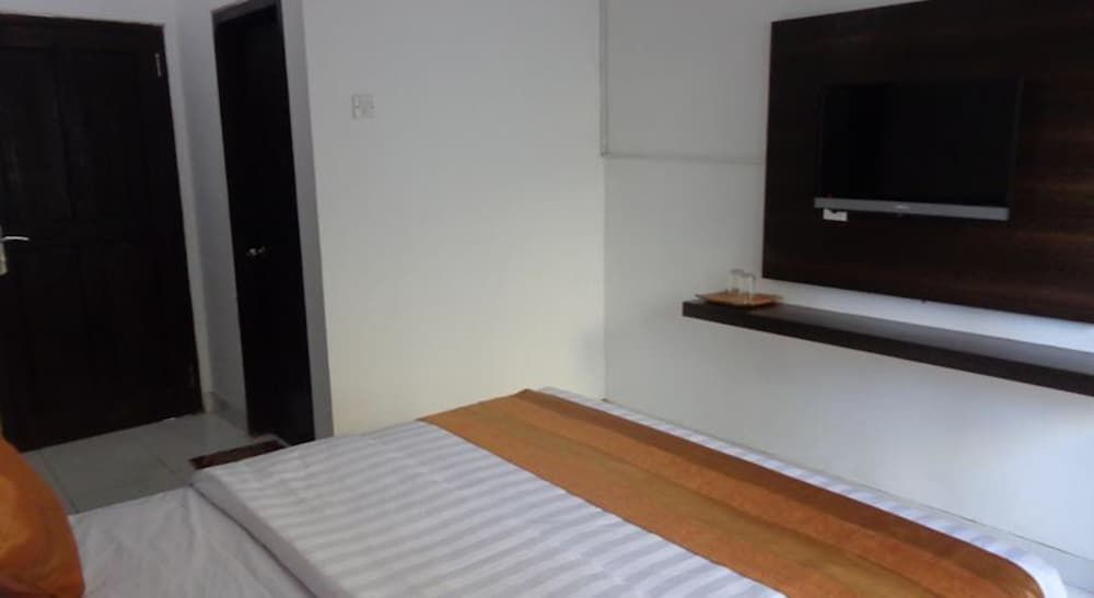 Bakung Sunset Hotel Superior Room 2