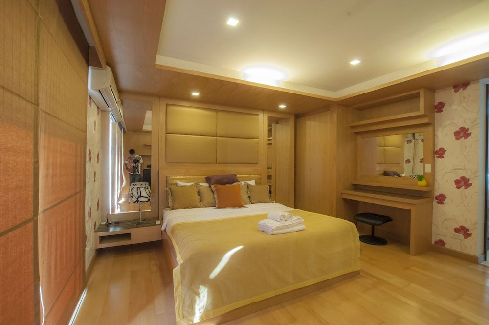 Corner Studio with Sofa Bed
