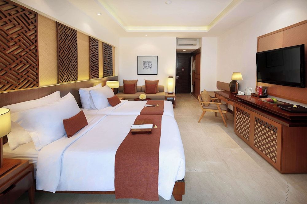 Deluxe Room Twin Bed
