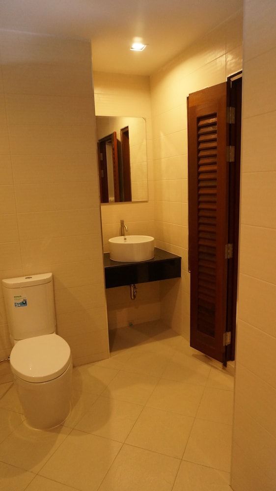 Lanta Intanin Resort Superior Room 12