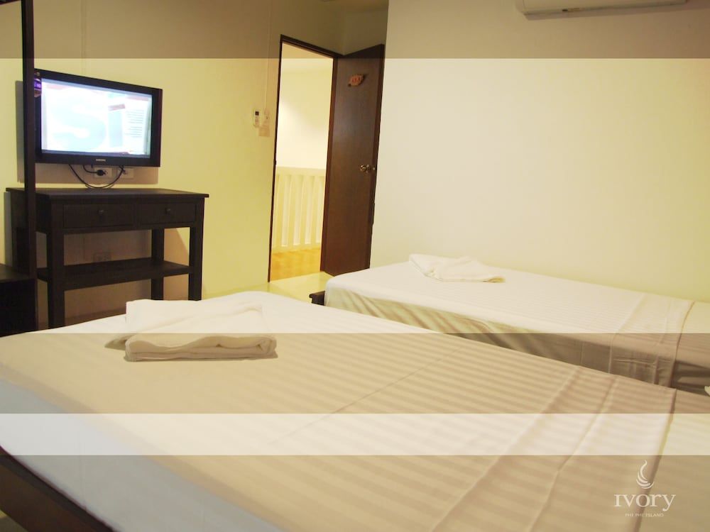 undefined Ivory Phi Phi Island 8