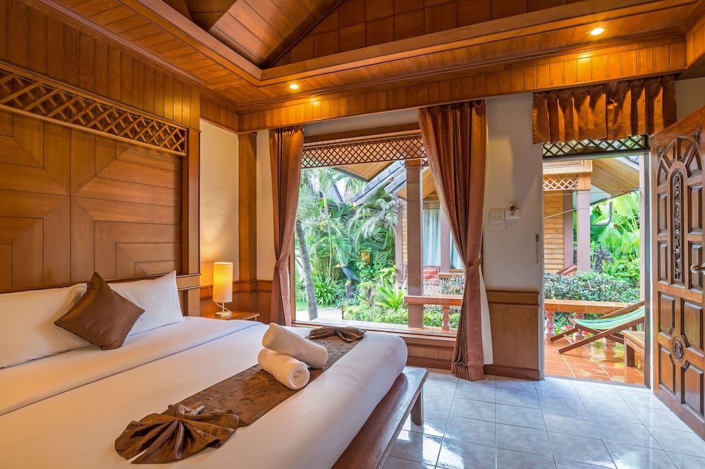Deluxe Bungalow